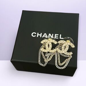 NIB Authentic Chanel CC Crystal Drape Chain Earrings - 2021 Collection